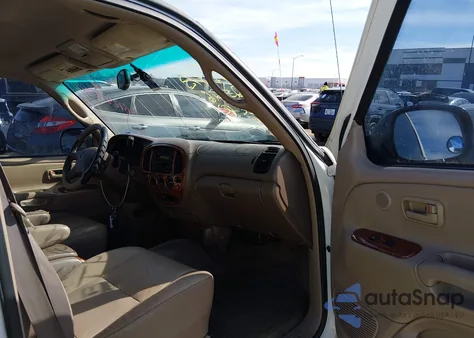 2002 Toyota Tundra Ltd V8 from USA, damaged, VIN 5TBBT48112S316861